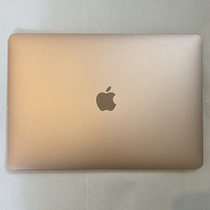 Apple Macbook Air 13 M1 8/256GB Gold SWE heas korras Aku 95% (1 foto / 5)
