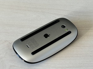 Apple Magic Mouse 2 как новая! (2 фото из 3)