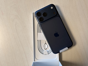 Apple iPhone 17 Pro Max Deep Blue 256GB nagu uus! Garantii (3 foto / 6)