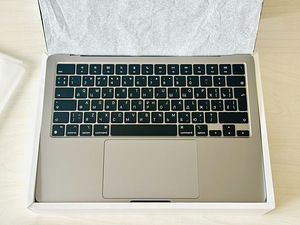 Apple Macbook Air 13 M4 Silver 16/256GB ENG/RUS nagu uus! (4 foto / 8)