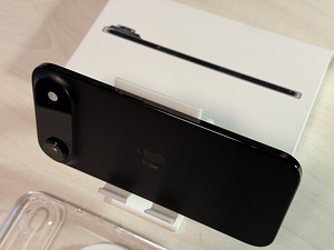 Apple iPhone Air Space Black 256GB nagu uus! Garantii (2 foto / 10)