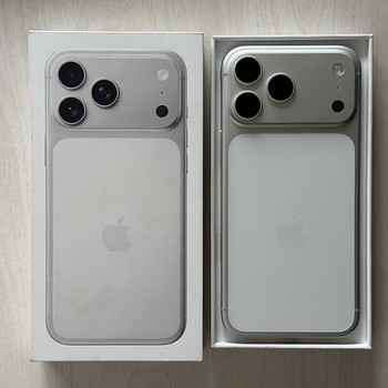 Apple iPhone 17 Pro Max Silver 256GB, аккумулятор 100%, гара