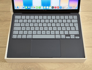 Apple Macbook Neo 13 8/512GB Indigo SWE как новый! Аккумулятор 100% (2 фото из 7)