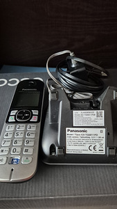 Lauatelefon Panasonic KX-TG6811 (4 foto / 4)