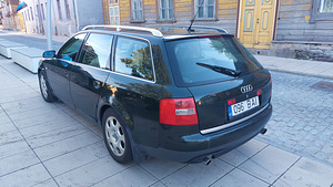 Audi A6 C5 quattro 3.0 (6 foto / 7)