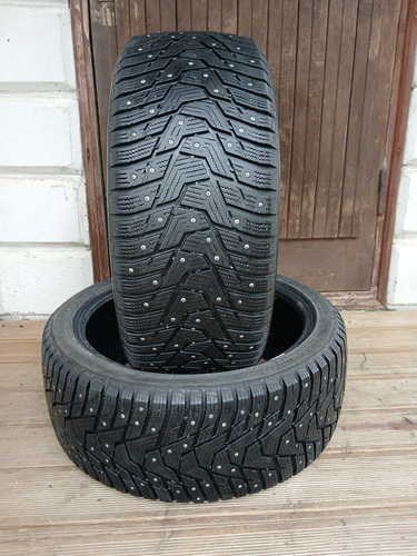 225/40/18 Hankook Winter I Pike RS2