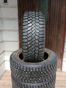 205/55/16 Continental Conti Ice Contact (1 foto / 3)