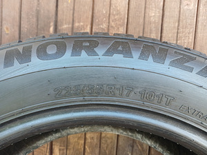 225/55/17 Bridgestone Noranza (3 фото из 3)