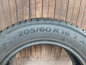 205/60/16 Continental Ice Contact 3 (3 фото из 3)