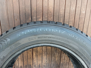 225/60/18 Nokian Hakkapeliitta 8 SUV (3 фото из 3)