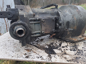 Hüdrauliline pump (4 foto / 4)