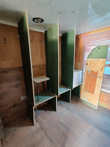 Бытовка (3 фото из 4)