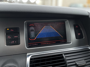 Audi Q7 S-line Comfort 3.0 171kw (14 foto / 15)