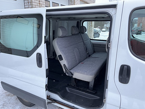 Renault Trafic Passenger 2,5 84KV (9 foto / 13)