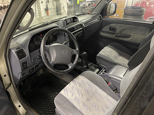 Toyota Land Cruiser 3.0d lc90 (10 foto / 13)