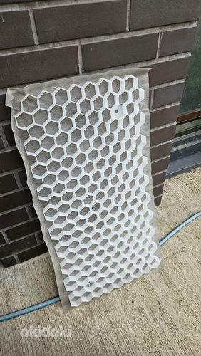 Kruusa stabiliseerimisplaadid 40x80 cm – 30 tk