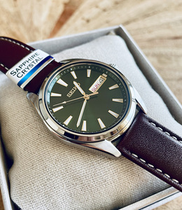 SEIKO SUR449P1 (1 фото из 4)