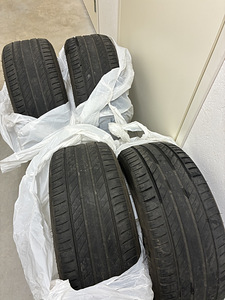 Kleber Dynaxer HP4 225/50 R17 94W (3 foto / 3)