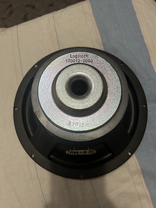 Logitech z5500 Subwoofer 500w (2 foto / 3)