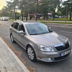 Skoda Octavia 2.0tdi (2 foto / 12)