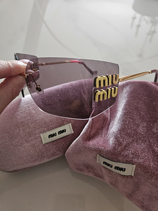 Miu miu päikeseprillid (2 foto / 7)