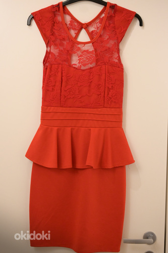 Punane kleit S (foto #1)