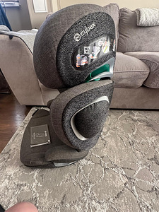 Cybex Solution Z i-Fix 100-150cm (15-36kg) (2 foto / 5)