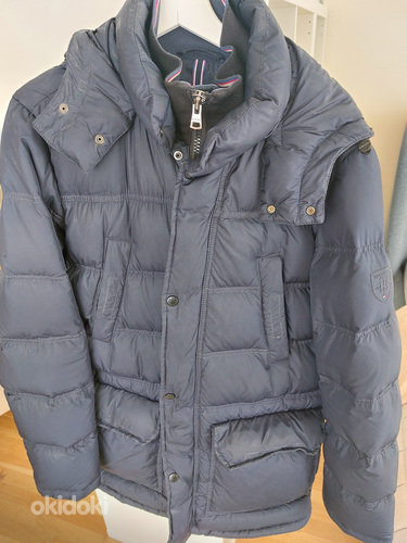 Tommy Hilfiger