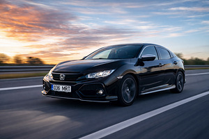 Honda Civic Navi Sensing 1.6 88kW (1 foto / 14)