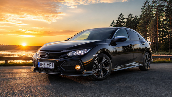 Honda Civic Navi Sensing 1.6 88kW