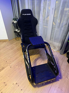 Playseat Trophy (1 foto / 3)