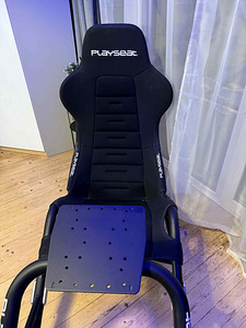 Playseat Trophy (3 foto / 3)