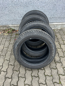 Taverns Yokohama 225/55 r17 (2 фото из 6)