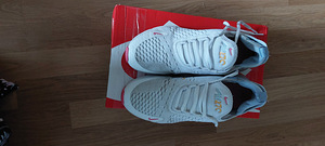 Nike Air (2 foto / 3)