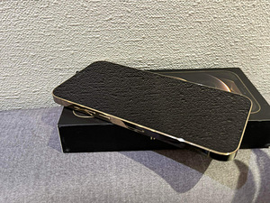 iPhone 12 pro max 128gb (1 foto / 4)