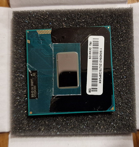 Intel i7-3520M (1 foto / 1)