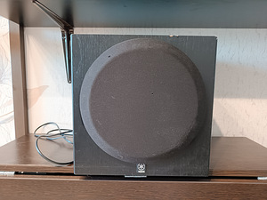 Yamaha YST-SW012 subwoofer  			