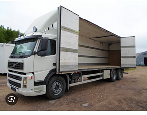 Продается боковая фургон 8,4x2,5 м.