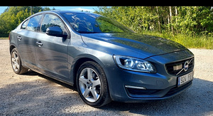 Volvo s 60 2.0d automat 2016.12a (1 foto / 8)