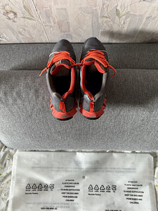 Reebok (4 foto / 6)