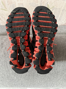 Reebok (6 foto / 6)