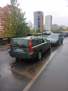 Volvo v70 (7 фото из 9)
