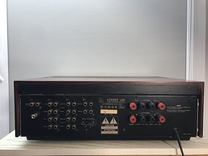 Integreeritud stereovõimendi Luxman L-525. (3 foto / 9)