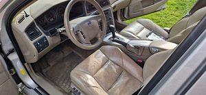 Volvo V70 2005 (7 foto / 13)