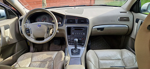 Volvo V70 2005 (13 foto / 13)