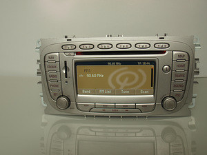 Ford Focus Sat Nav CD Radio (2 фото из 3)