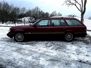 Mercedes benz s124 (1 foto / 8)