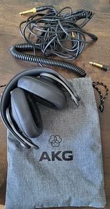 Akg k371 (2 фото из 6)