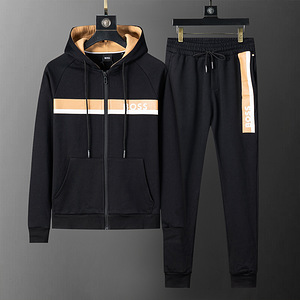 Новый костюм Hugo Boss, Prada, Versace, D&G (2 фото из 9)