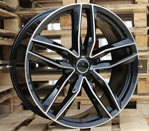 Skoda Superb (13 foto / 14)